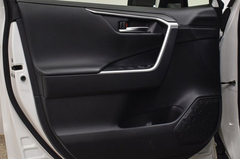 Toyota RAV4 bild 19