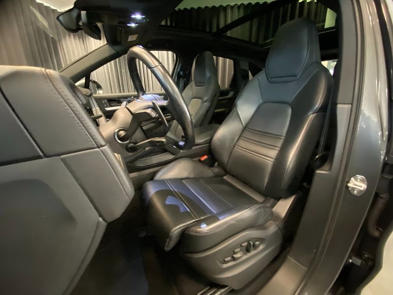 Porsche Cayenne bild 7