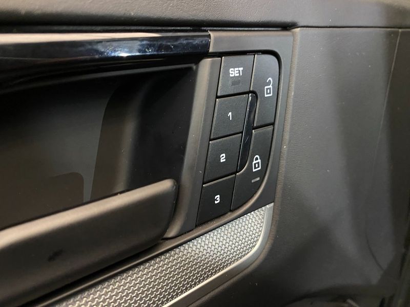Porsche Cayenne bild 30