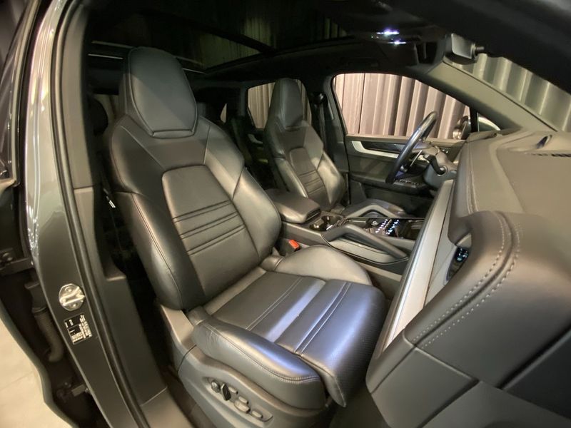 Porsche Cayenne bild 9