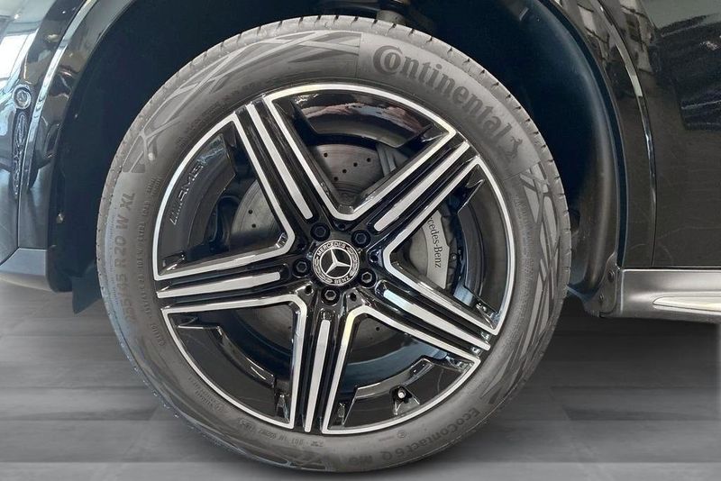 Mercedes GLC300 bild 16