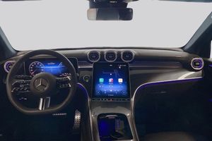 Mercedes GLC300 bild 7