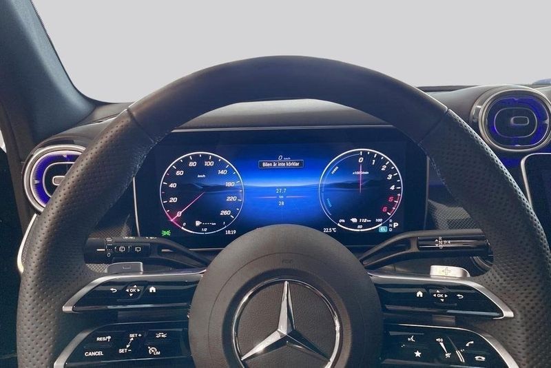 Mercedes GLC300 bild 9