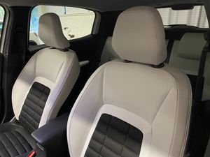 Citroen e-C3 Aircross bild 9