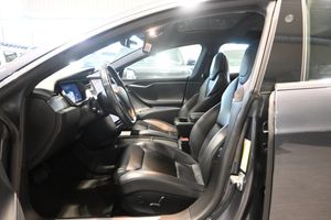Tesla Model S bild 8