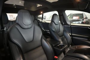 Tesla Model S bild 12
