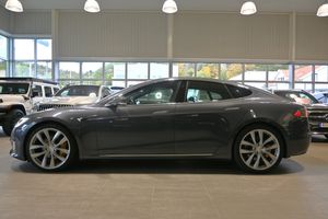 Tesla Model S bild 2