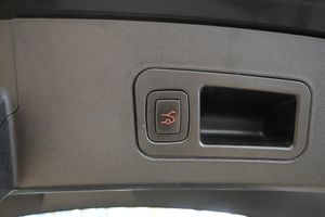 Tesla Model S bild 16