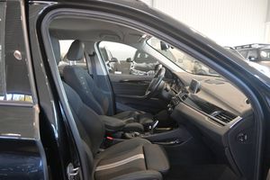 BMW X1 bild 13