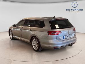 Volkswagen Passat bild 2