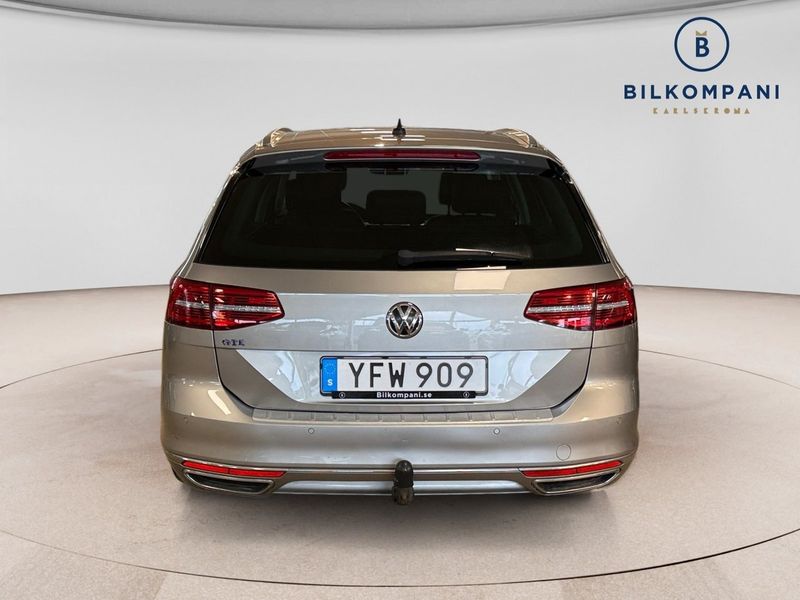 Volkswagen Passat bild 3