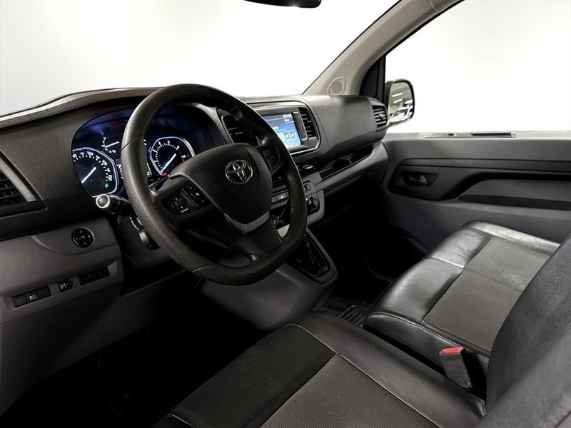 Toyota Proace bild 8