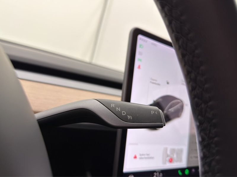 Tesla Model 3 bild 31