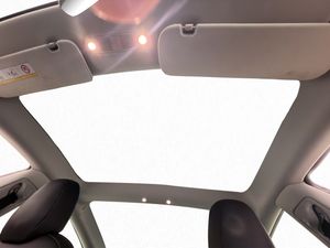 Tesla Model 3 bild 13