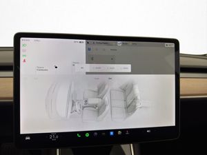 Tesla Model 3 bild 22