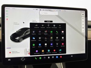 Tesla Model 3 bild 18