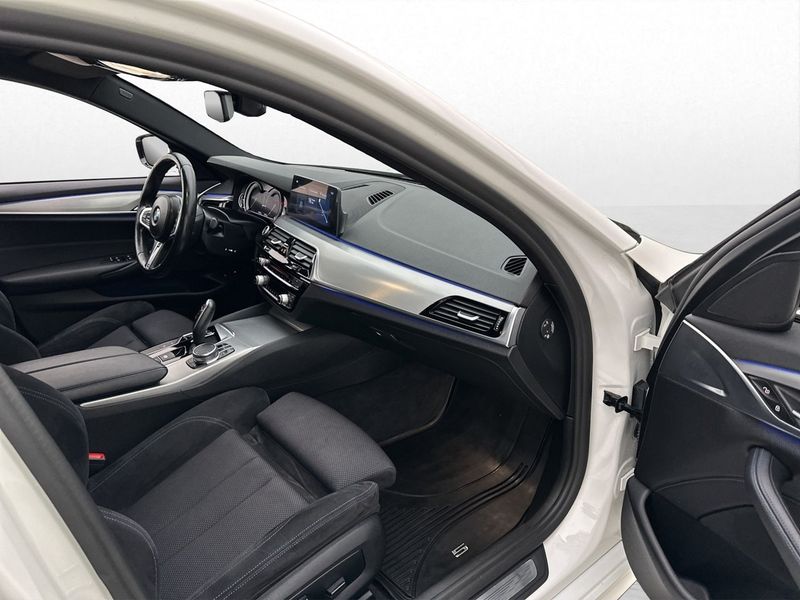 BMW 530 bild 10