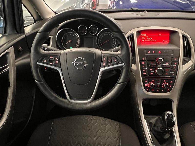 Opel Astra bild 14