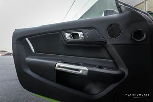 Ford Mustang bild 18