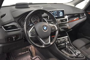 BMW 220 bild 9
