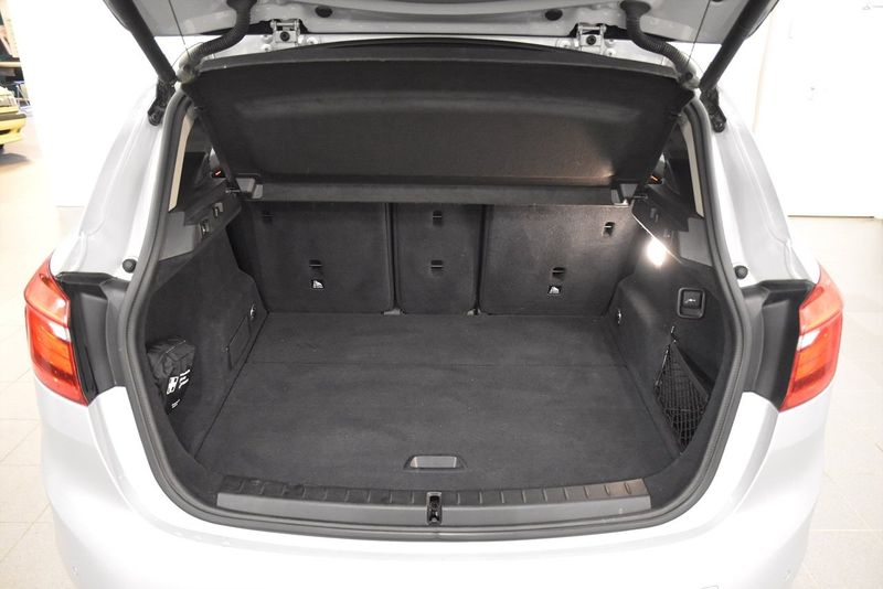BMW 220 bild 20