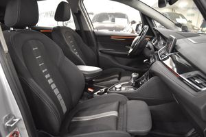 BMW 220 bild 12