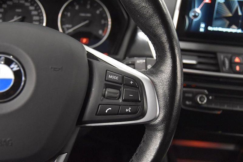 BMW 220 bild 11