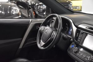 Toyota RAV4 bild 9