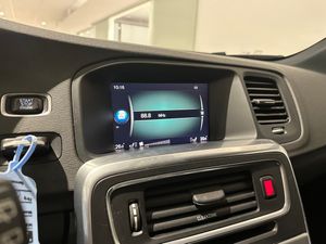 Volvo V60 bild 8