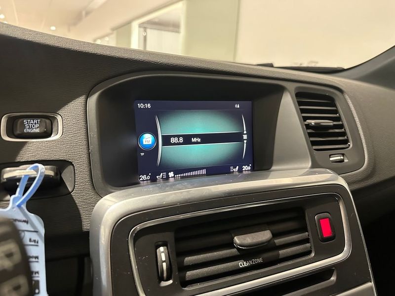 Volvo V60 bild 8