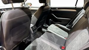 Volkswagen Passat bild 11