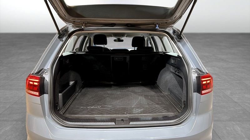 Volkswagen Passat bild 12