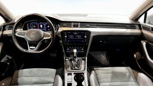 Volkswagen Passat bild 10
