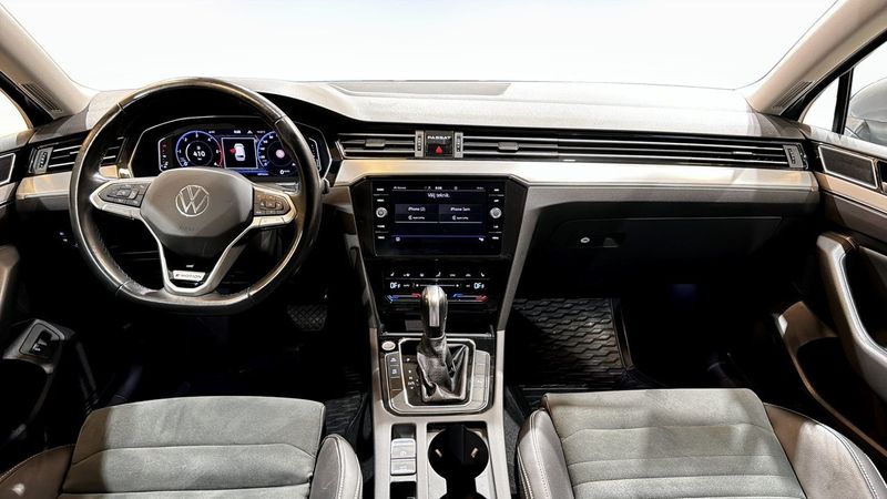 Volkswagen Passat bild 10