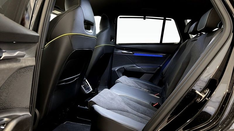 Skoda Enyaq bild 12