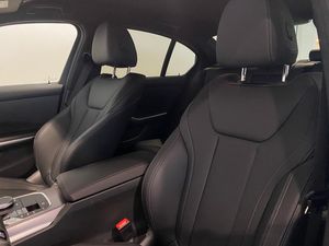 BMW 330 bild 4