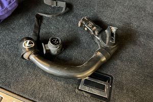 Lexus NX bild 21
