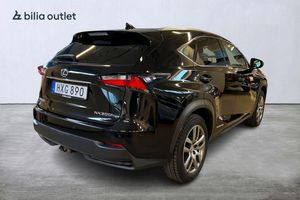 Lexus NX bild 7