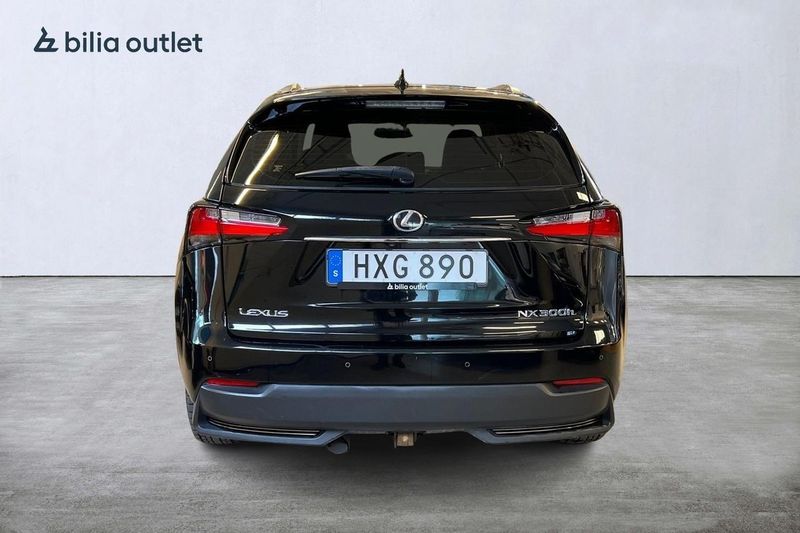 Lexus NX bild 6