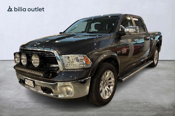 RAM 1500 Dubbelhytt 5.7 V8 HEMI 4x4 LONGHORN Drag värmare - 2018