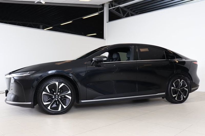 Mazda 6e bild 2