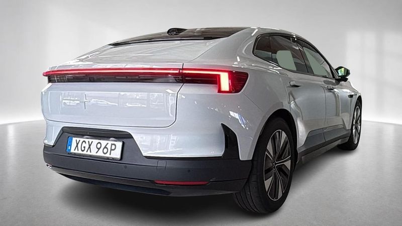 Polestar 4 bild 9