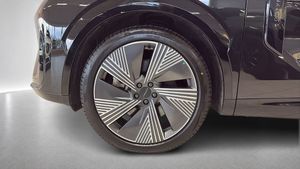 Lynk & Co 08 bild 9