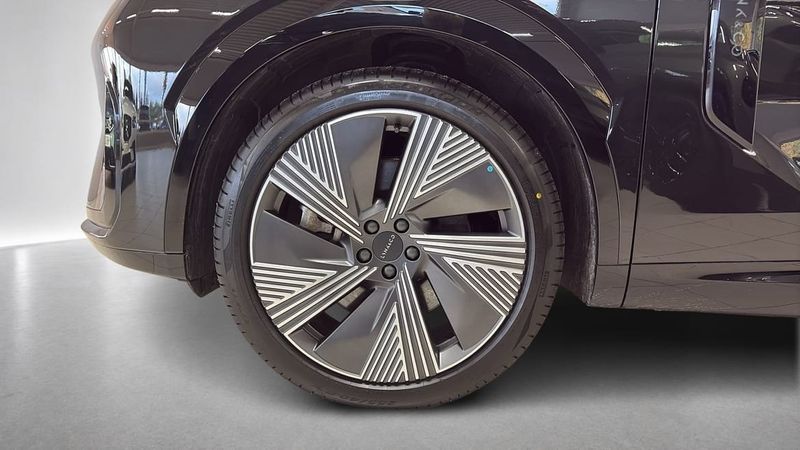 Lynk & Co 08 bild 9