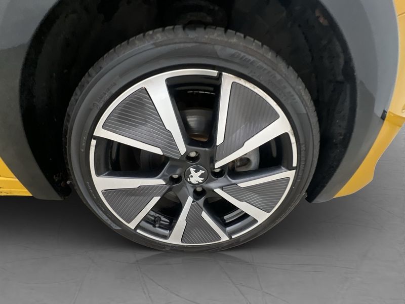 Peugeot e-208 bild 36