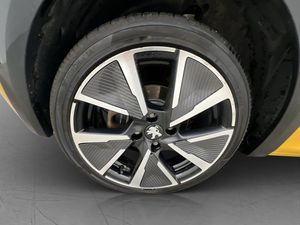 Peugeot e-208 bild 35