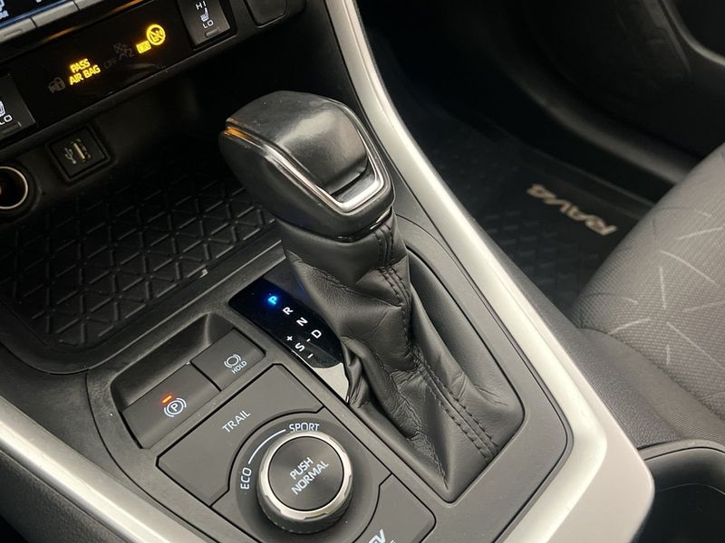 Toyota RAV4 bild 25