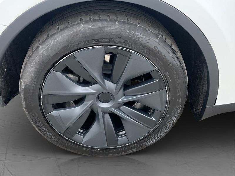 Tesla Model Y bild 29