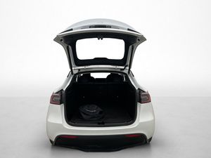 Tesla Model Y bild 25