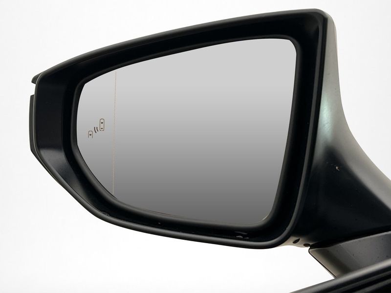 Lexus LBX bild 11